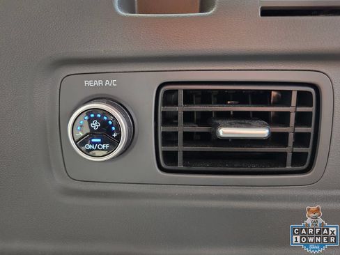 Used 2025 Hyundai Santa Fe SEL FWD image 48