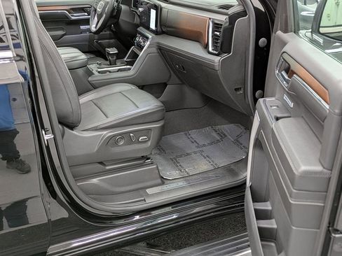 Used 2024 GMC Sierra 1500 Denali AWD/4WD image 20