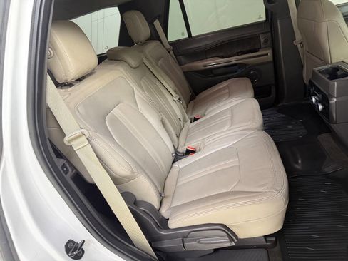Used 2018 Ford Expedition Limited w/ Equipment Group 301A image 50