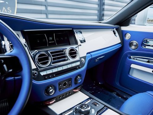 Used 2019 Rolls-Royce Ghost image 70