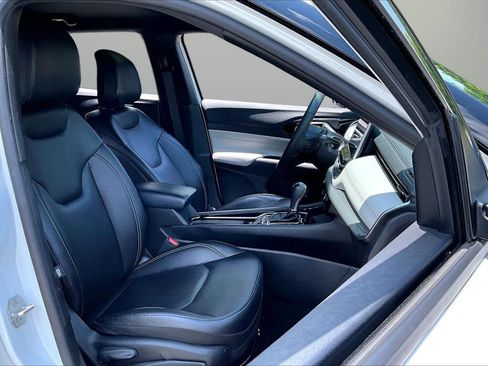 Certified 2025 Jeep Compass Limited AWD/4WD image 22