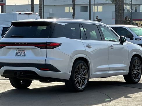 Used 2024 Lexus TX 350 AWD image 4