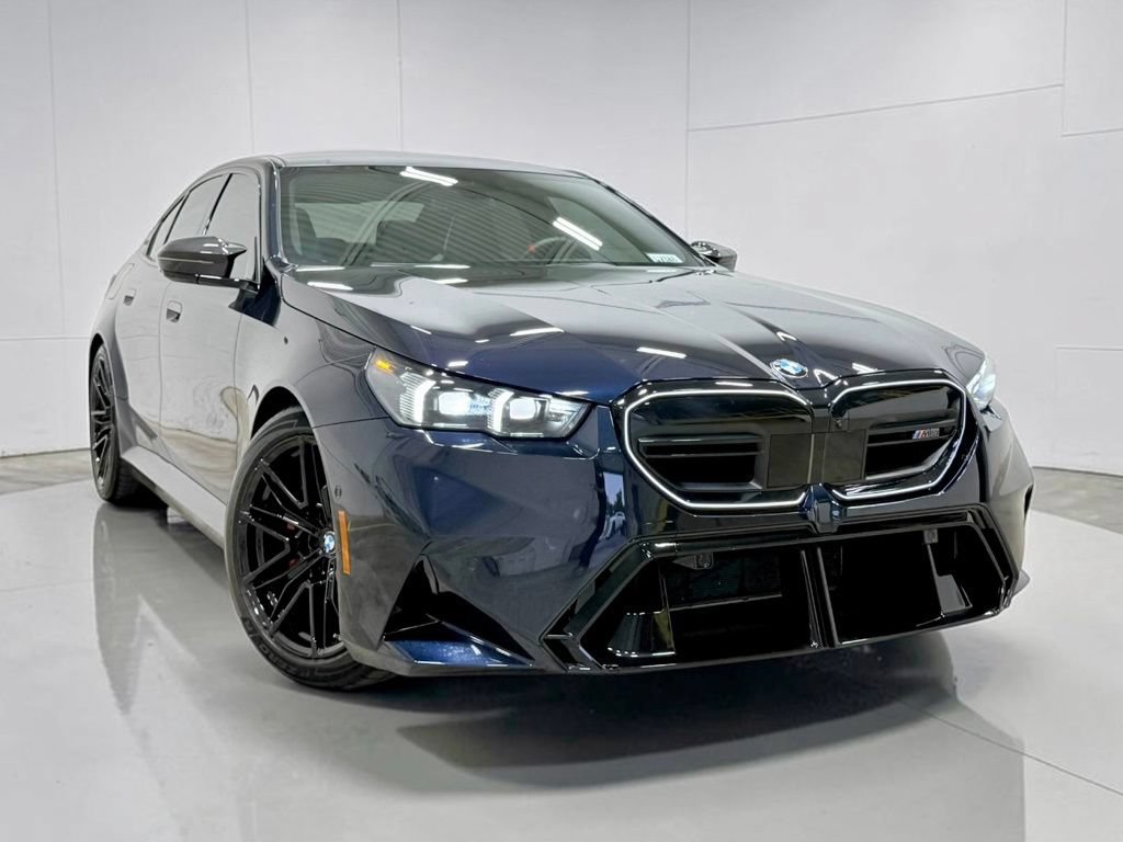 Used 2026 BMW M5 w/ Executive Package AWD/4WD image 10