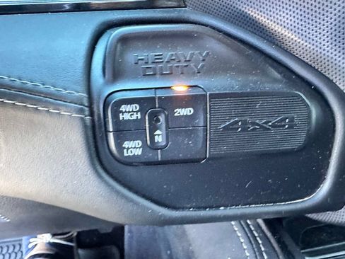 Used 2022 RAM 2500 Limited AWD/4WD image 16