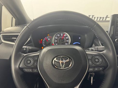 Used 2022 Toyota Corolla SE FWD image 16