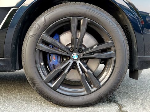 Used 2024 BMW X7 M60i w/ Executive Package AWD/4WD image 12