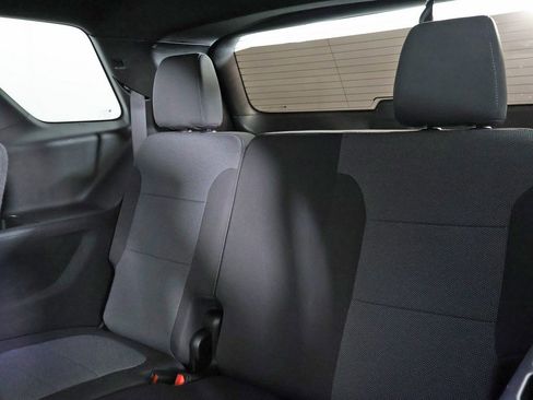 Used 2022 Chevrolet Traverse LT w/ LPO, Floor Liner Package image 31