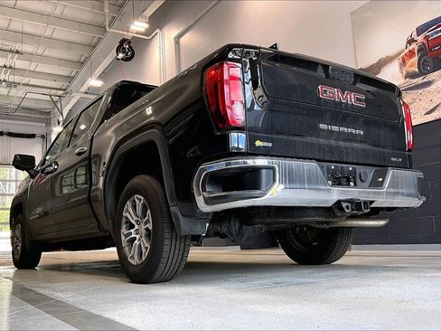 Used 2024 GMC Sierra 1500 SLT image 5