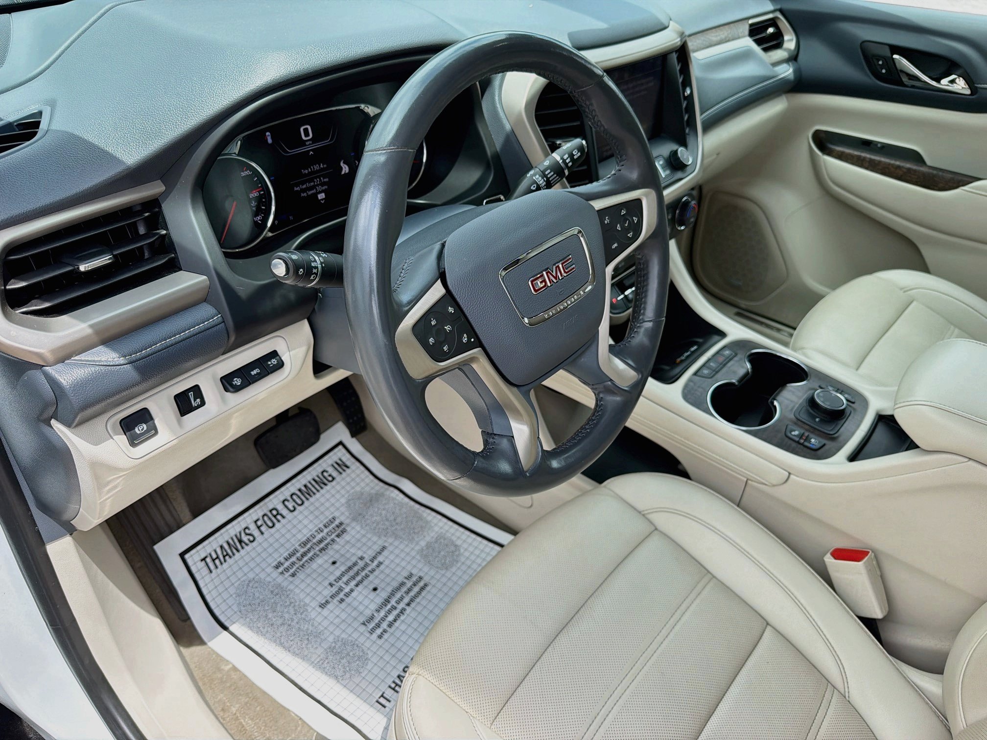 Used 2022 GMC Acadia Denali w/ Denali Ultimate Package FWD image 26