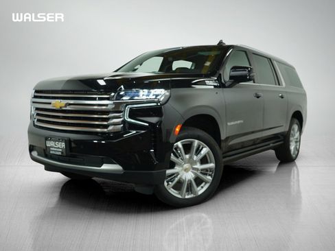 Used 2024 Chevrolet Suburban High Country image 1