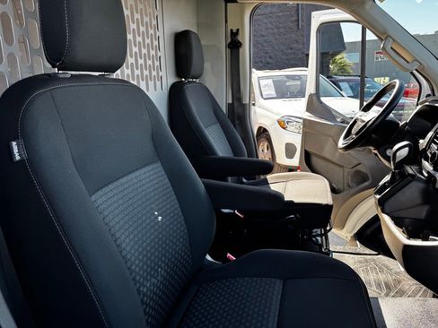 Used 2020 Ford Transit 250 Medium Roof RWD image 39