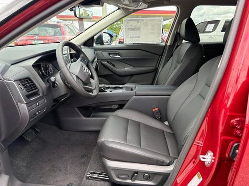 New 2026 Nissan Rogue Dark Armor FWD image 7