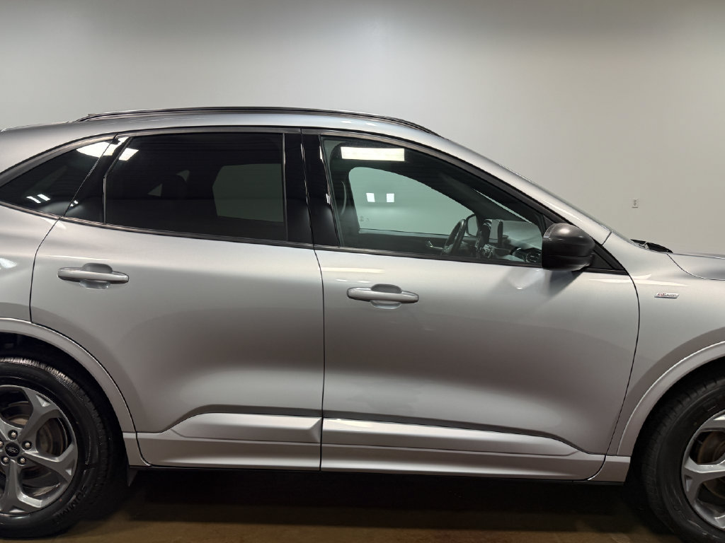 Used 2024 Ford Escape ST-Line AWD/4WD image 32