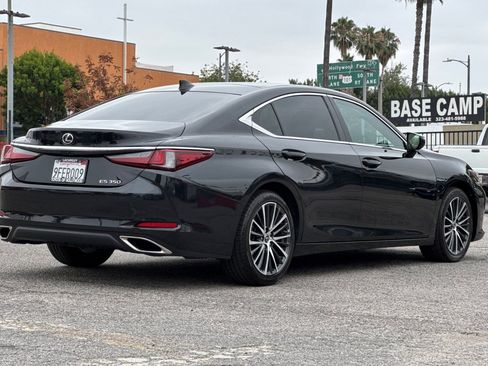 Used 2023 Lexus ES 350 w/ Premium Package FWD image 4