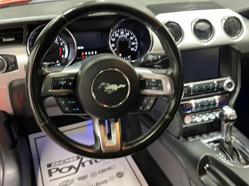 Used 2015 Ford Mustang Premium RWD image 3