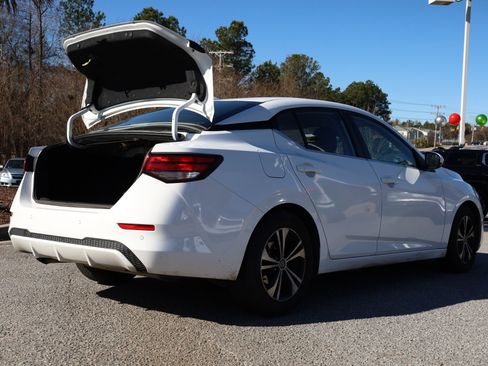 Used 2023 Nissan Sentra SV image 5