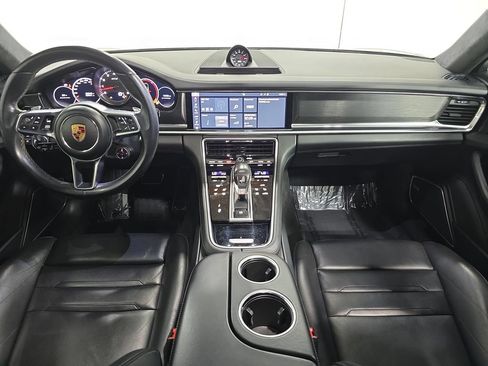 Certified 2020 Porsche Panamera GTS AWD/4WD image 13