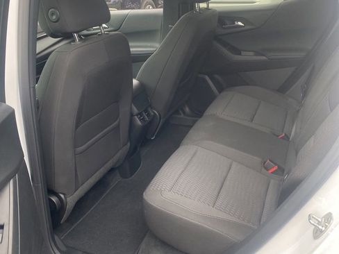 Used 2026 Chevrolet Equinox LT AWD/4WD image 23
