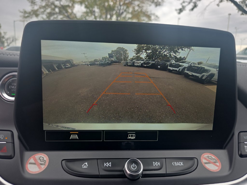 Used 2025 Chevrolet Blazer LT AWD/4WD image 21