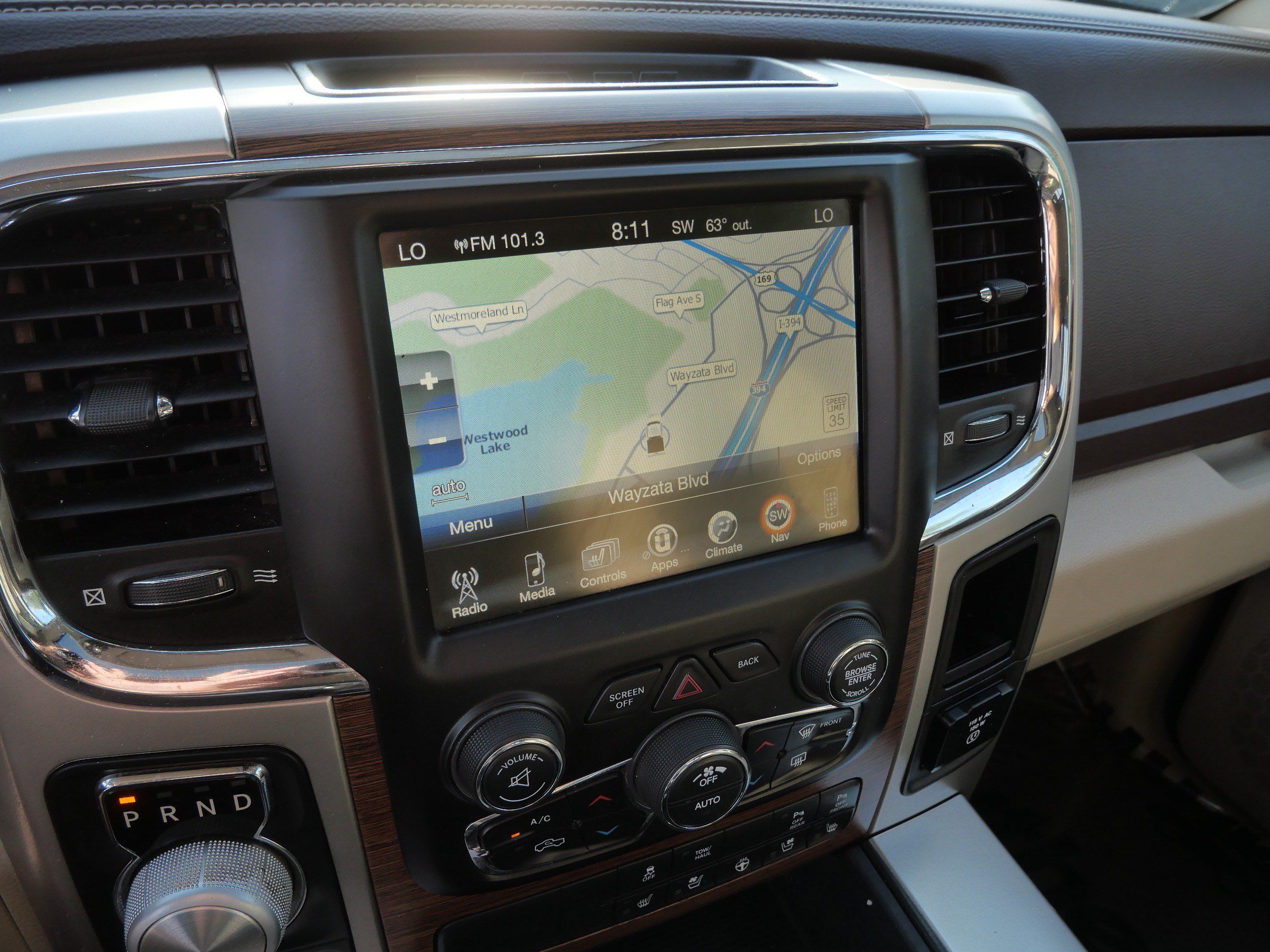 Used 2017 RAM 1500 Laramie w/ Convenience Group AWD/4WD image 22