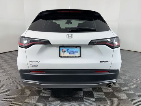 Used 2024 Honda HR-V Sport image 7
