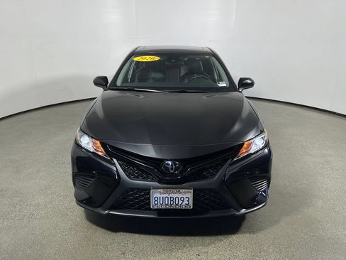 Certified 2020 Toyota Camry SE FWD image 8