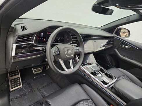 Used 2023 Audi SQ8 Premium Plus w/ Executive Package AWD/4WD image 9