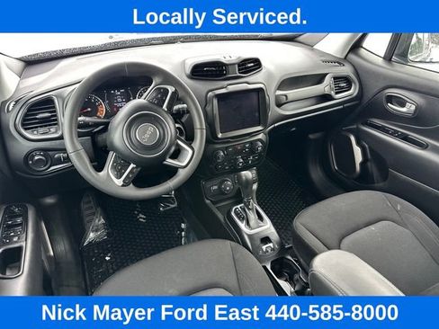 Used 2023 Jeep Renegade Latitude AWD/4WD image 23