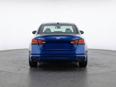 Used 2025 Nissan Altima 2.5 SV image 7