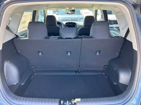 Used 2025 Kia Soul S image 12