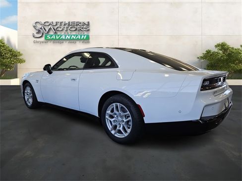 New 2025 Dodge Charger R/T w/ Quick Order Package 25M R/T image 3