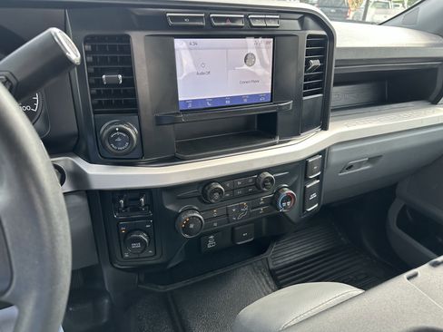Used 2023 Ford F250 XL w/ 360-Degree Camera Package AWD/4WD image 15