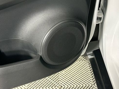 Certified 2023 Nissan Kicks SR w/ SR Premium Package image 27