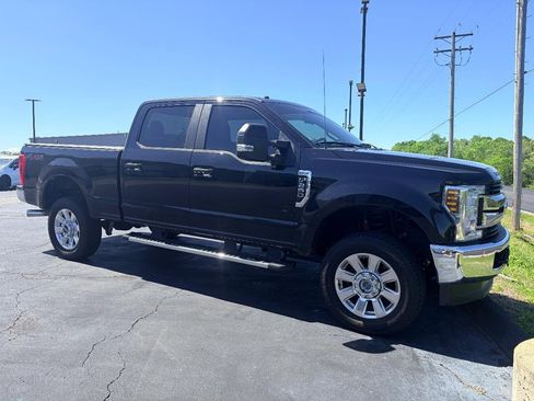 Used 2019 Ford F250 XL w/ STX Appearance Package AWD/4WD image 12