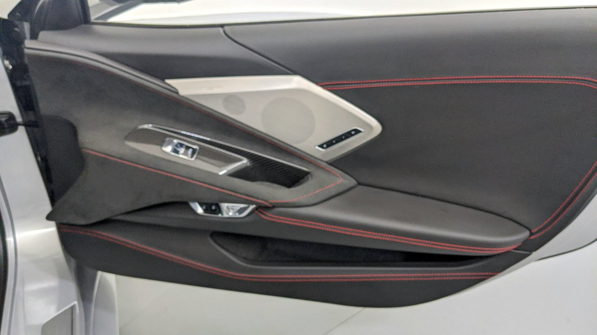 Certified 2020 Chevrolet Corvette Stingray Premium Conv w/ 3LT Preferred Equipment Group RWD image 24