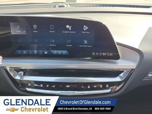 Certified 2024 Cadillac Lyriq Luxury image 26