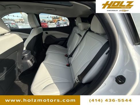 Used 2024 Ford Mustang Mach-E Premium image 27