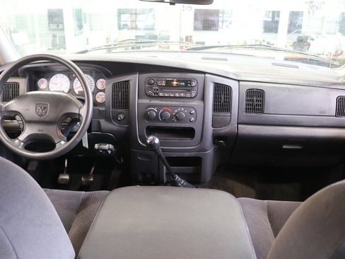 Used 2003 Dodge Ram 2500 Truck SLT AWD/4WD image 19