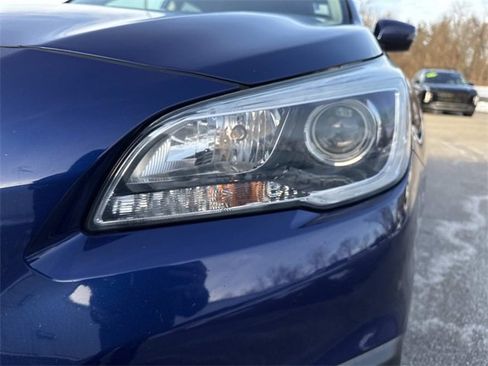 Used 2015 Subaru Outback 2.5i Limited image 10