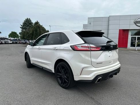 Used 2019 Ford Edge ST w/ Equipment Group 401A AWD/4WD image 3