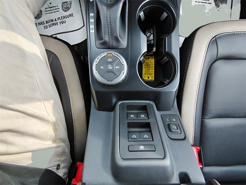 New 2025 Ford Bronco Big Bend image 33