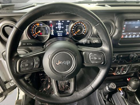 Used 2021 Jeep Wrangler Willys image 11