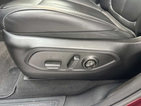 Used 2025 Jeep Grand Cherokee L Limited AWD/4WD image 14