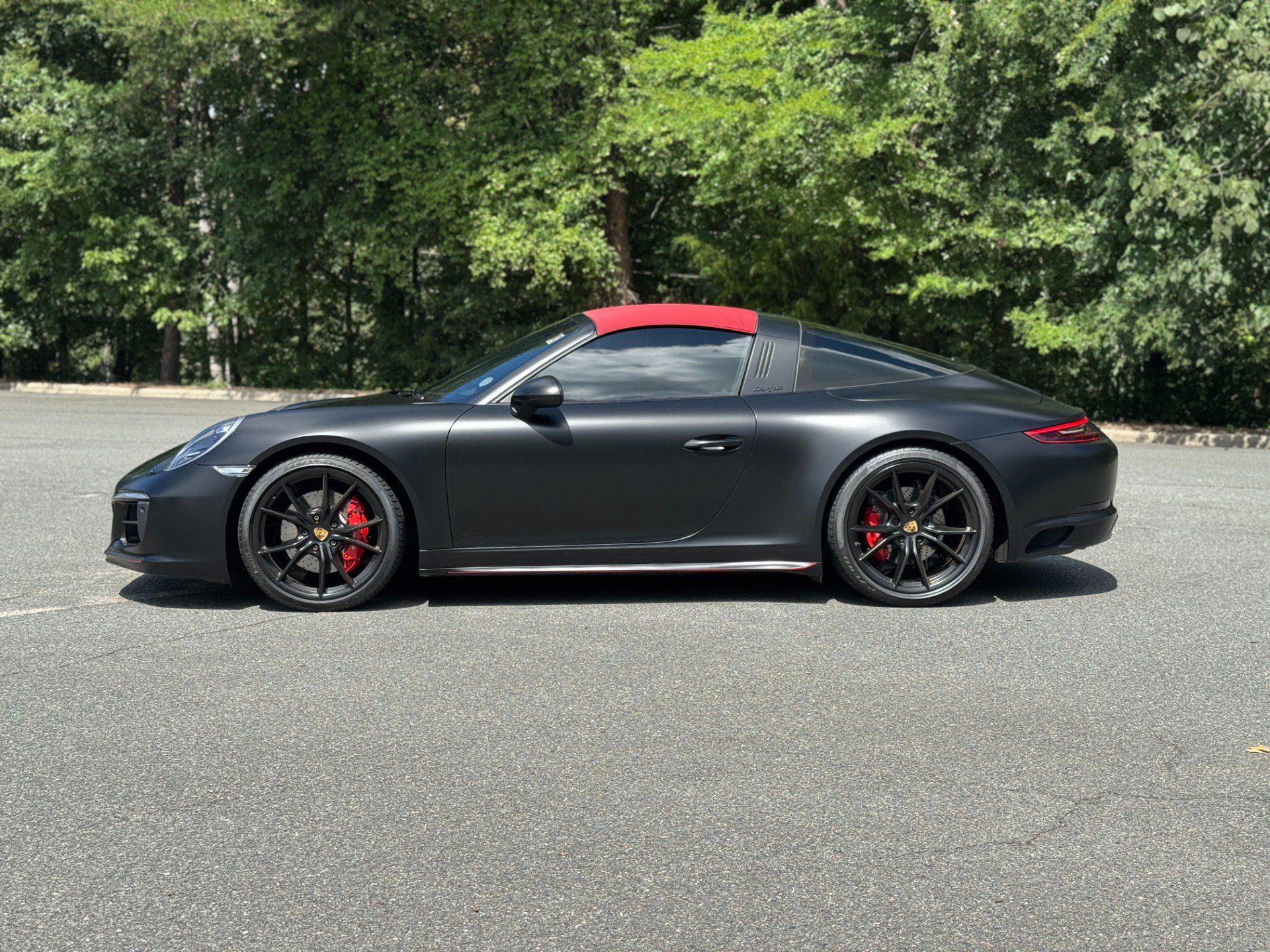 Used 2017 Porsche 911 Targa 4 GTS AWD/4WD image 6