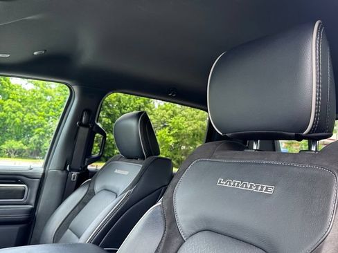 Used 2021 RAM 1500 Laramie w/ Sport Appearance Package AWD/4WD image 14