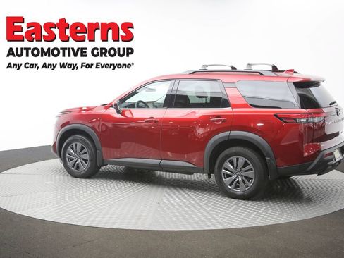Used 2024 Nissan Pathfinder SV AWD/4WD image 64