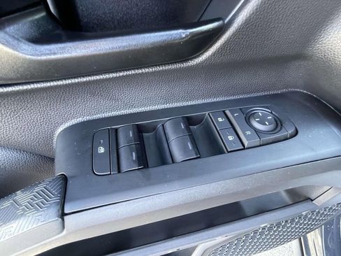 Used 2024 Toyota Tacoma SR5 image 17