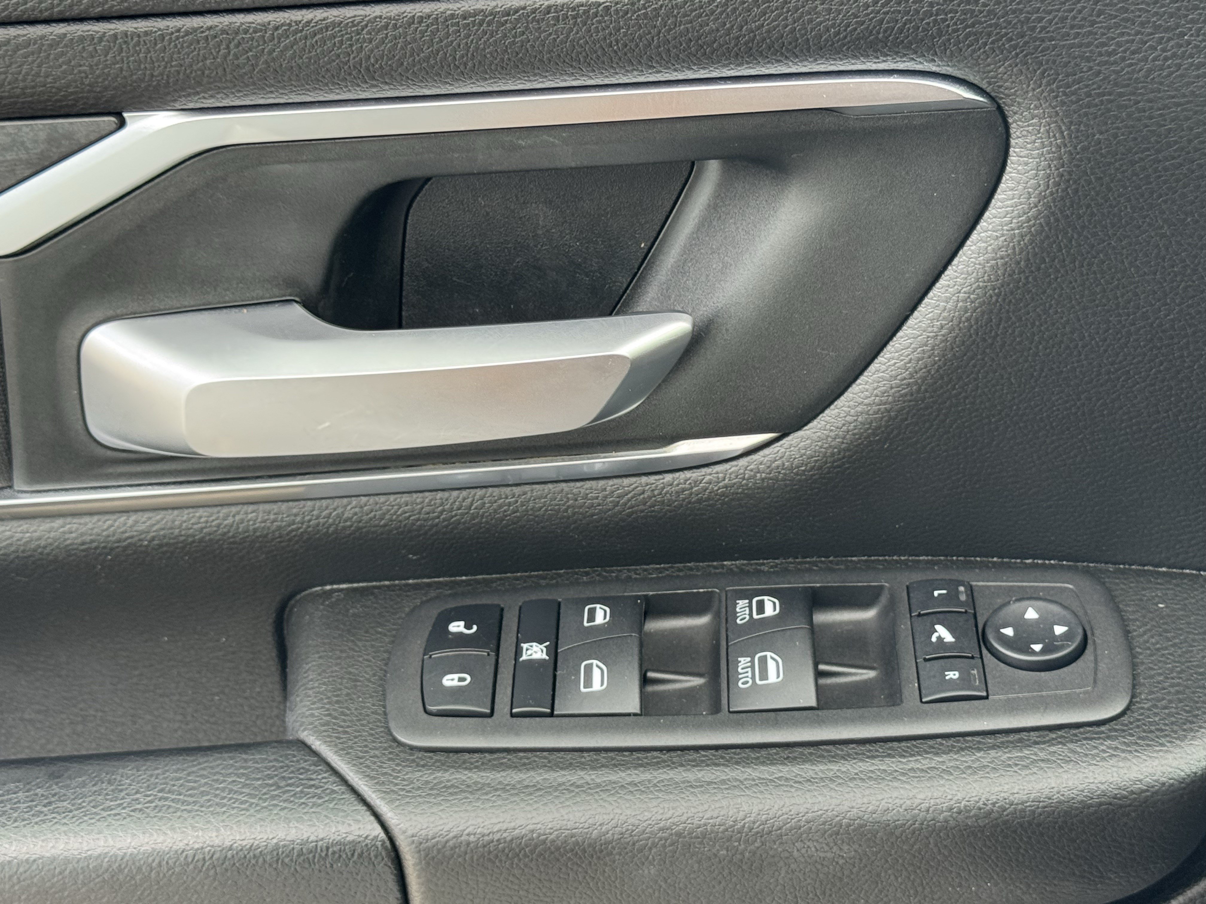 Used 2024 RAM 1500 Big Horn AWD/4WD image 22
