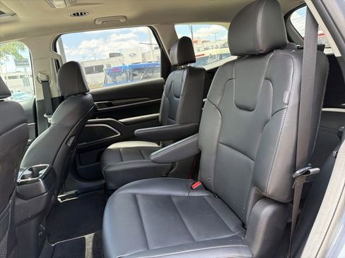 Used 2024 Kia Telluride S w/ S Sunroof Package FWD image 21