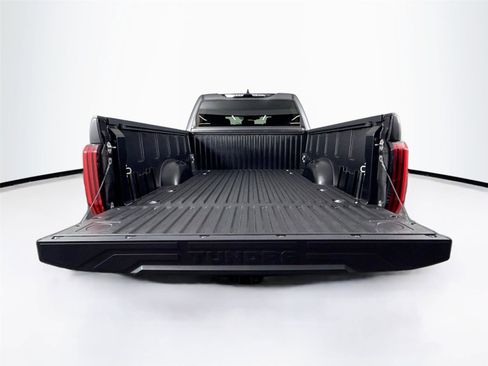 Used 2022 Toyota Tundra SR5 image 34